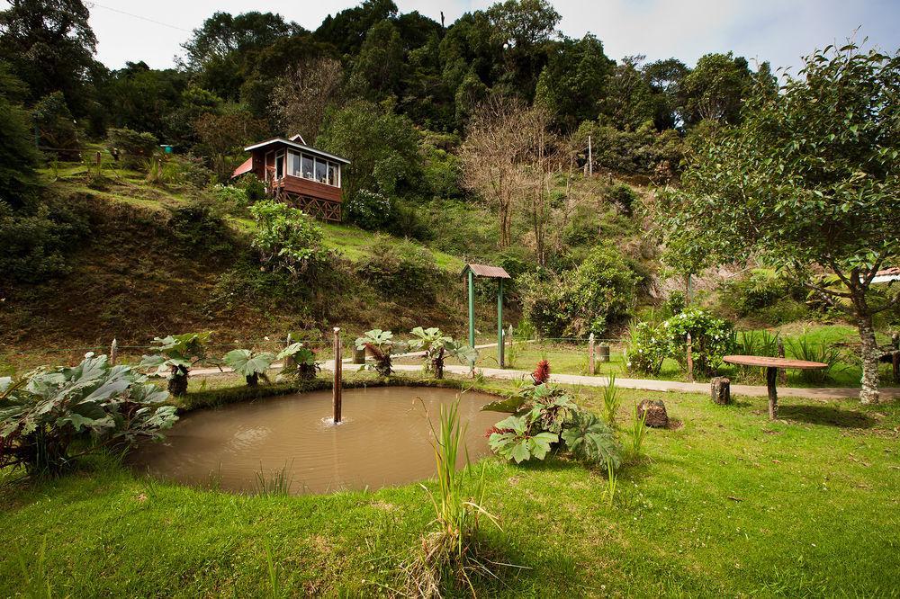 Paraiso Quetzal Lodge Tres de Junio Exterior photo